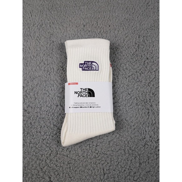 The North Face Crew Socks Mens‎ Large 9-11 White Embroidered Logo Outdoor NWT - Picture 1 of 3